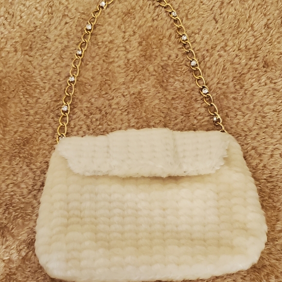Kate Landry Cream Fury small Shoulder bag.. - Picture 2 of 7